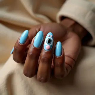 Retro Blue Nail Art for Dark Skin Tones | Fall 2023