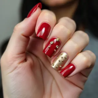 Red & Gold Square Toe Nails: Spring 2025 Trends