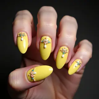 Dreamy Butter Yellow Russian Almond Christmas Nails