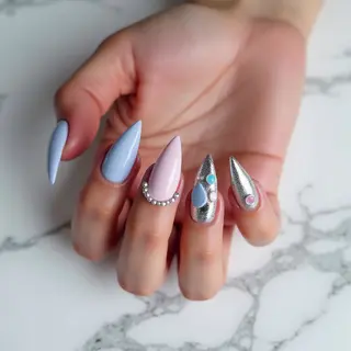 Fall's Mermaid Chrome Nails: A Coastal Grandmother Twist